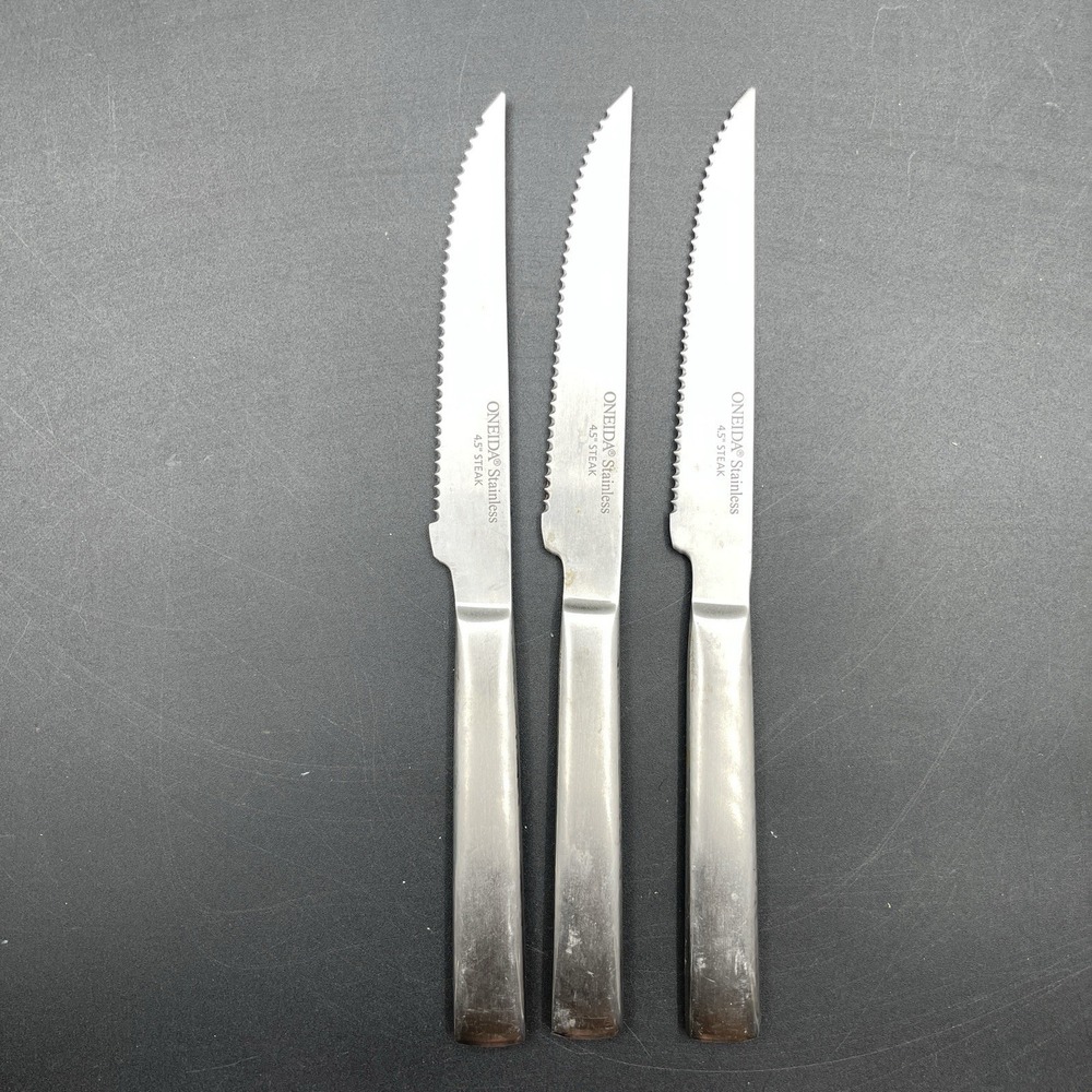 Oneida Performance Collection Stainless Steak Knives Lot 3 Serrated A3